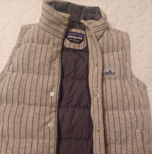 Patagonia Men's winter down filled vest, XXS